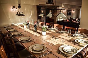 dining-table-2_300w