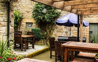 Allendale Inn outside seating area